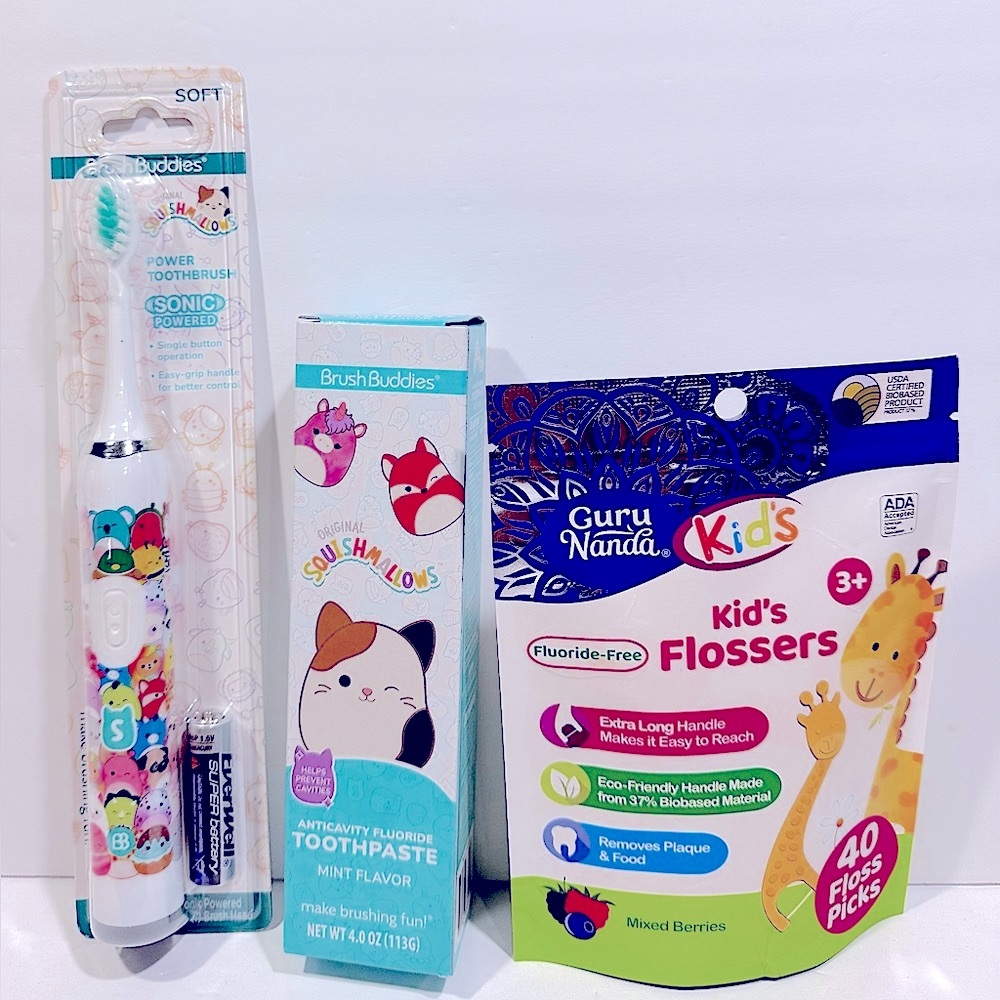 LOT 3 - Kids Electric Toothbrush and Dental Care Set